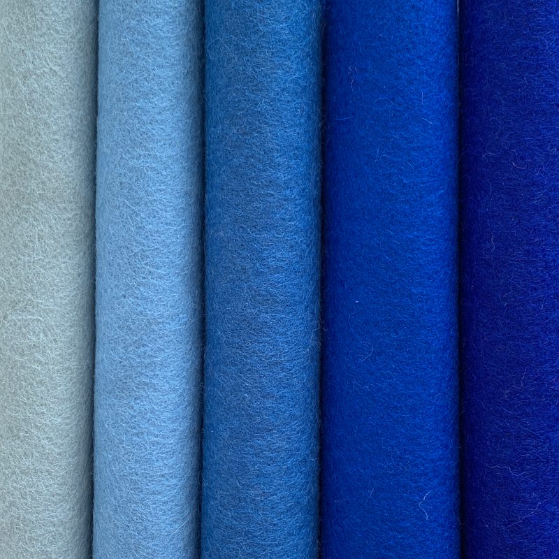 Viltset bijzonder blauw