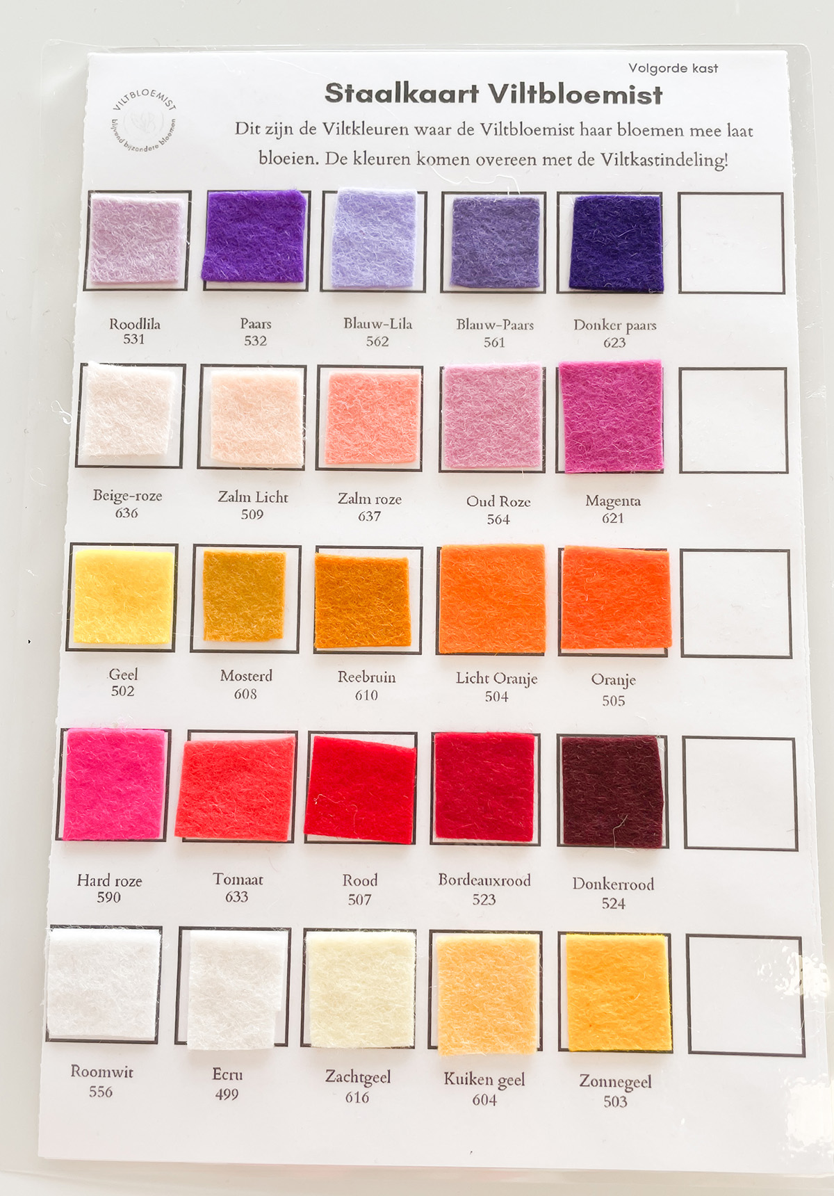 staal kaart viltbloemist paars, roze, geel rood en wit